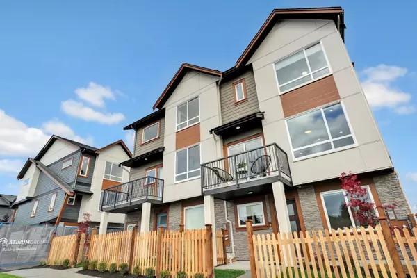 Surrey, BC V0V 0V0,17155 79a AVE #14