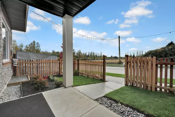 Surrey, BC V0V 0V0,17155 79a AVE #14