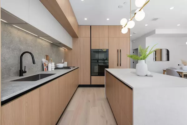 Vancouver, BC V6N 3C4,2626 W 41st AVE #1