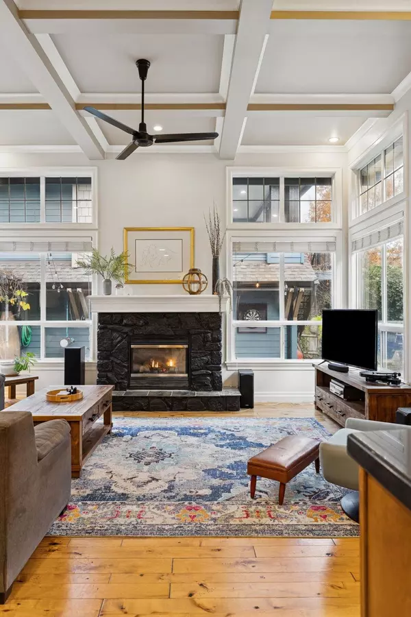 Chilliwack, BC V2R 5X9,5782 Garrison BLVD