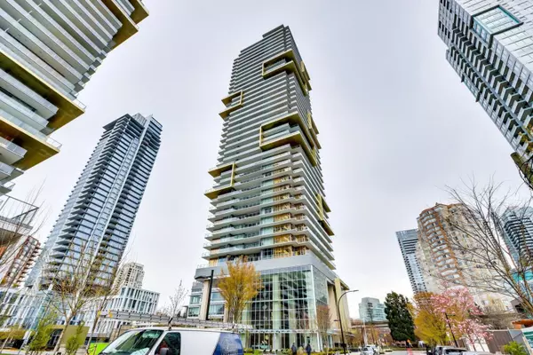 6383 Mckay AVE #1006, Burnaby, BC V5H 0H8