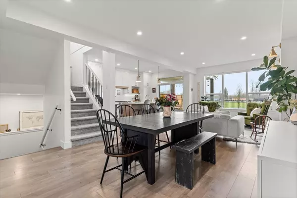 45422 Willowstream RD Chilliwack, BC V2R 6G7