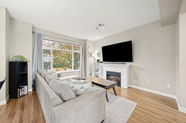 Surrey, BC V3S 3Y5,6036 164 ST #20