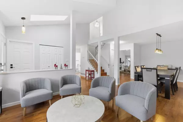 Surrey, BC V4N 1P1,16088 108a AVE