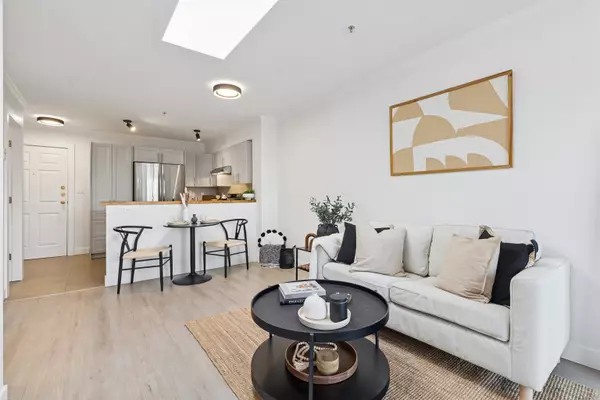 1503 W 66th AVE #PH5, Vancouver, BC V6P 2R8