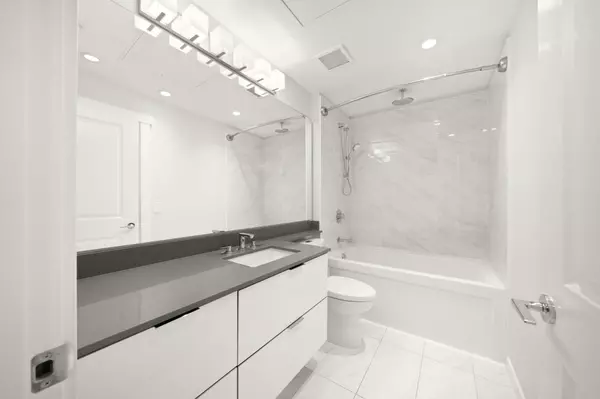 North Vancouver, BC V7J 0B8,2632 Library LN #301