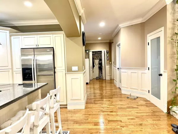 Langley, BC V2Y 3J2,7227 199a ST