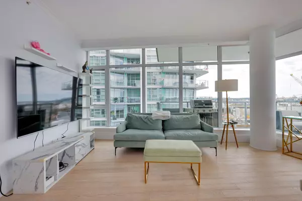 North Vancouver, BC V7L 0G2,185 Victory Ship WAY #501