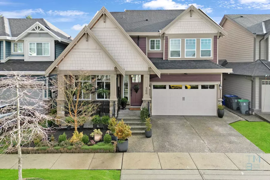 266 W 174a ST, Surrey, BC V3Z 6R9