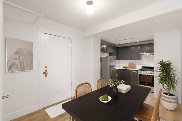 175 E Broadway #606 Vancouver, BC V5T 1W2