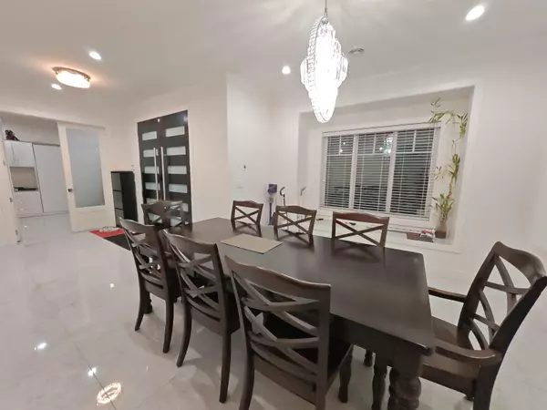 New Westminster, BC V3L 3R8,450 Wilson ST