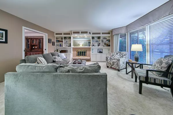 Maple Ridge, BC V2X 8W3,12235 Norfolk PL