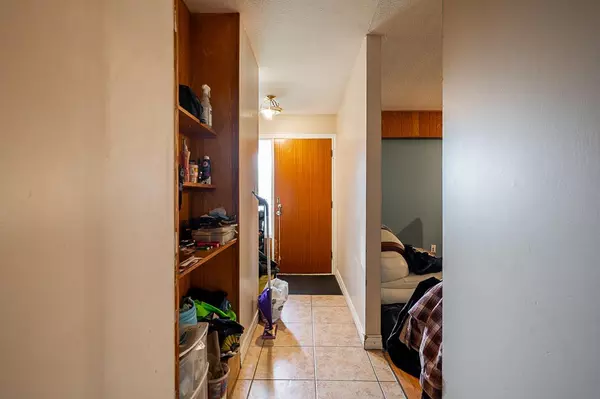 Abbotsford, BC V2T 2H3,32059 Tims AVE