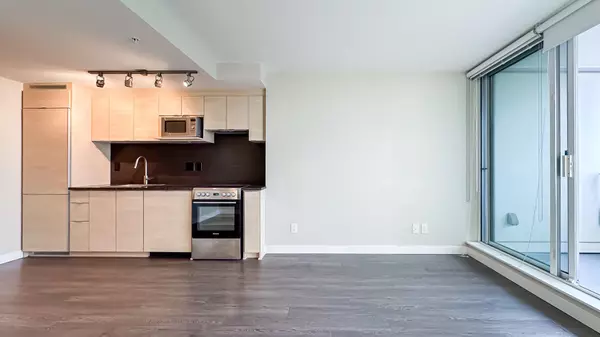 Vancouver, BC V5X 0C6,488 SW Marine DR #3504