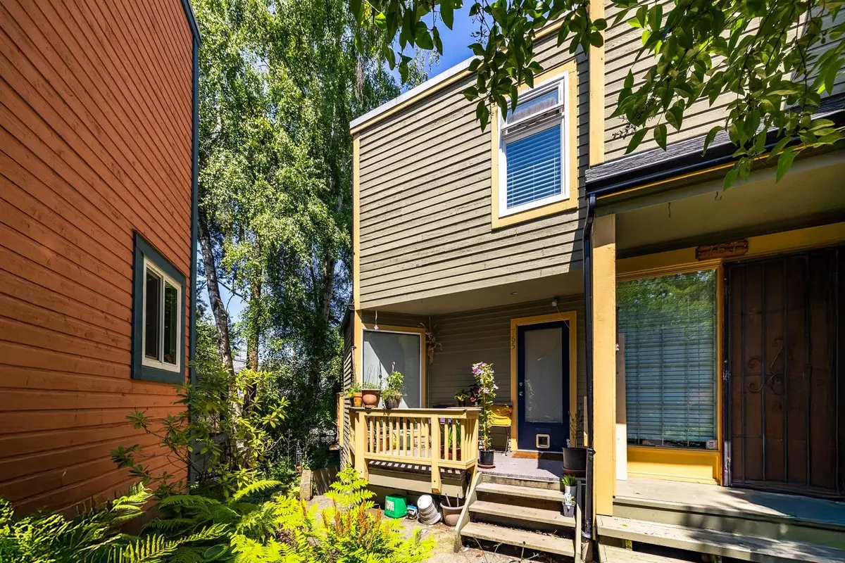 Vancouver, BC V6A 1Y6,765 Keefer ST