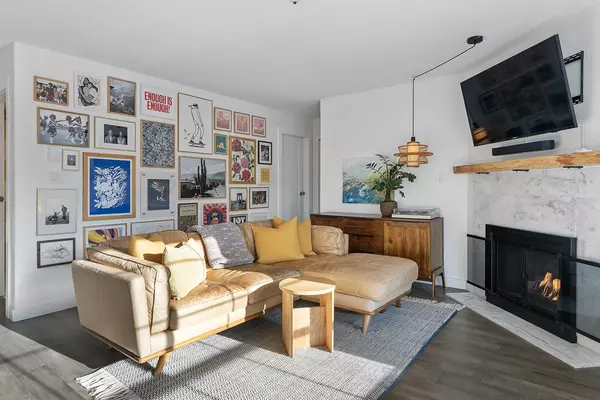 Vancouver, BC V5N 1Z2,1950 E 11 AVE #305