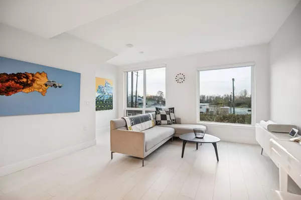 Vancouver, BC V5S 0J7,8589 Rivergrass DR #9