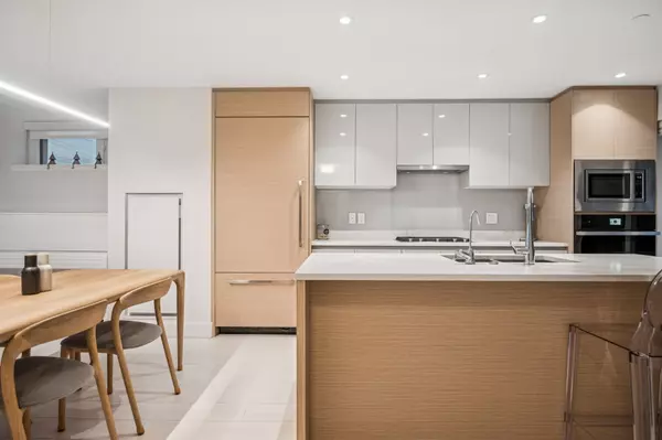 Vancouver, BC V5S 0J7,8589 Rivergrass DR #9