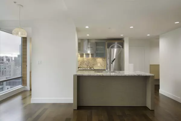 1111 Alberni ST #2505, Vancouver, BC V6E 4V2