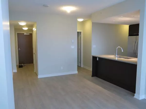 Coquitlam, BC V3B 0C5,2975 Atlantic AVE #1007