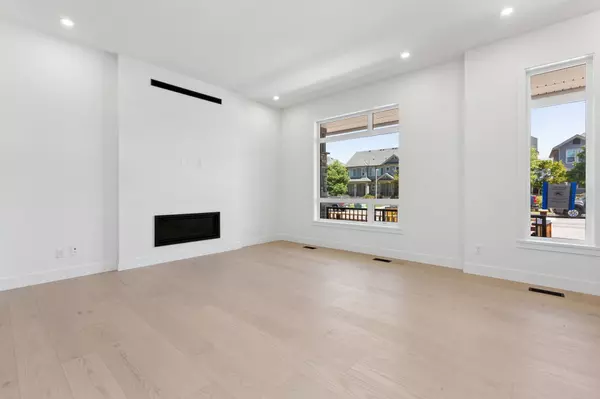 Langley, BC V2Y 1W5,20333 77a ST