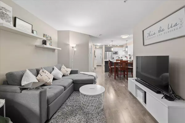 Burnaby, BC V3N 0E3,7131 Stride AVE #316