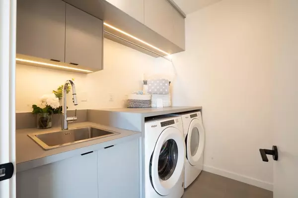 Squamish, BC V8B 1B1,2946 Snowberry PL