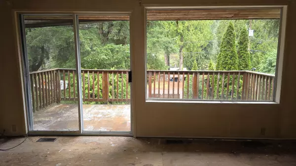 Madeira Park, BC V0N 2H1,4494 Rondeview RD