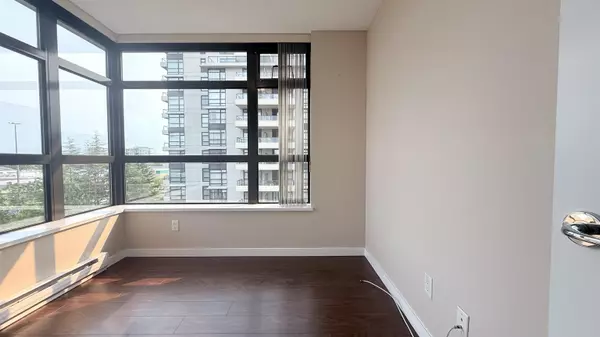 Richmond, BC V6X 0A1,8120 Lansdowne RD