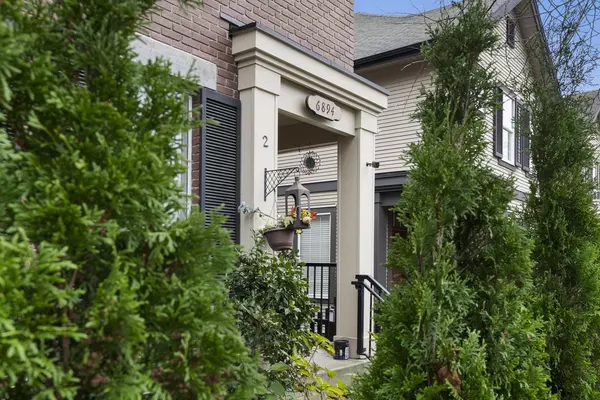 6894 208 ST #2, Langley, BC V2Y 0G2