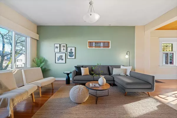 Vancouver, BC V5L 2L7,2130 Parker ST