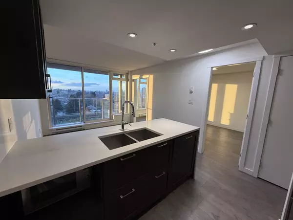 Vancouver, BC V5R 2P9,5665 Boundary RD #907