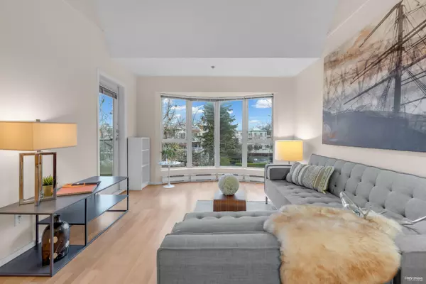 Richmond, BC V6Y 1L8,8660 Jones RD #303