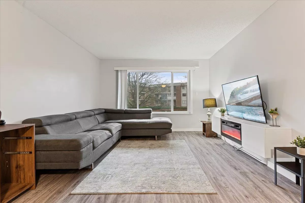 Chilliwack, BC V2P 7J3,45598 Mcintosh DR #115