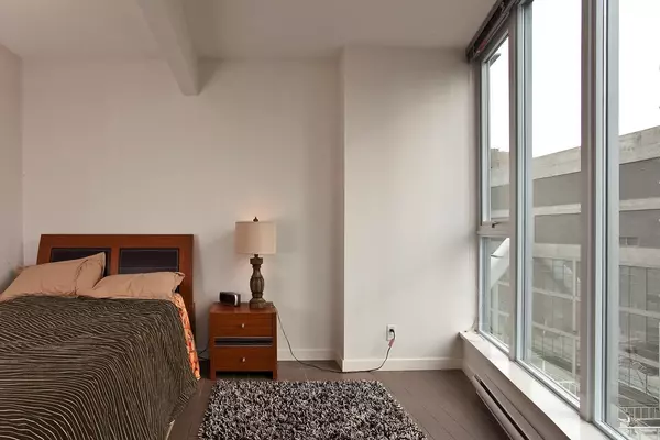 Vancouver, BC V6B 0E9,788 Hamilton Street #601