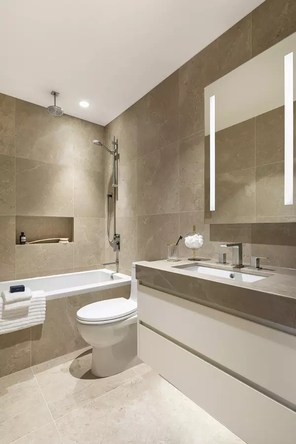 Vancouver, BC V6P 0K2,7418 Paulson ST #707