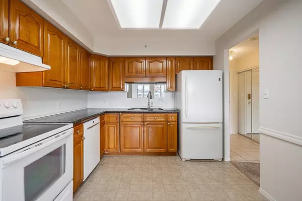 Abbotsford, BC V2T 5T2,3190 Gladwin RD #402