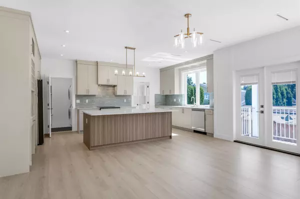 Langley, BC V4W 0A5,27144 35th AVE