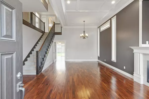 Port Coquitlam, BC V3B 7X1,1250 Yangtze PL