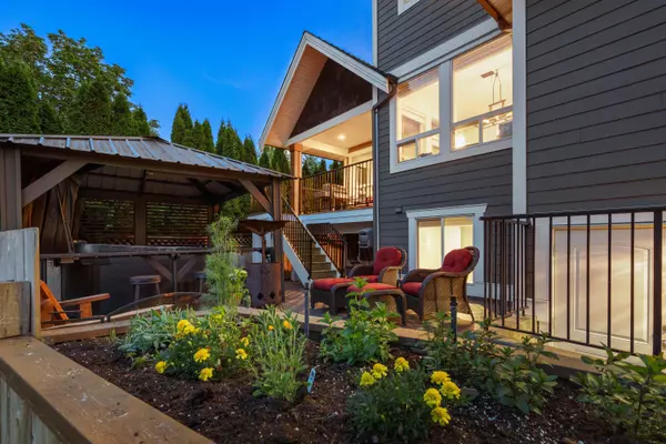 Langley, BC V1M 0A6,20472 98a AVE