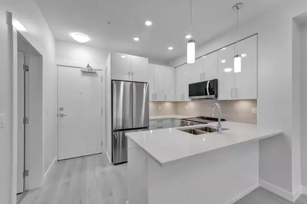 Abbotsford, BC V0V 0V0,33886 Pine ST #419