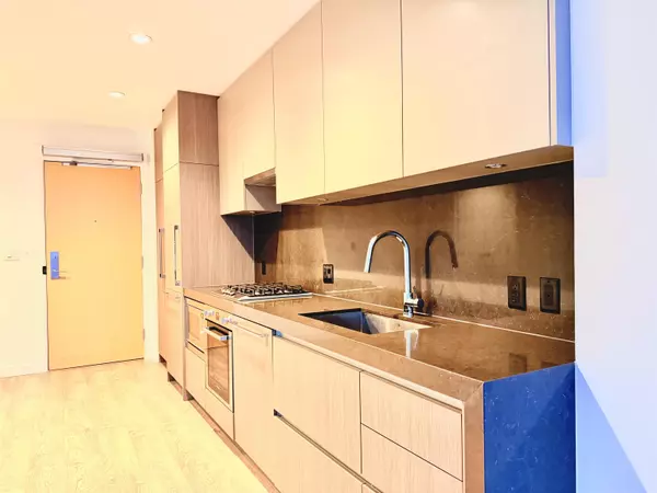 Burnaby, BC V5H 0J4,6080 Mckay AVE #1505