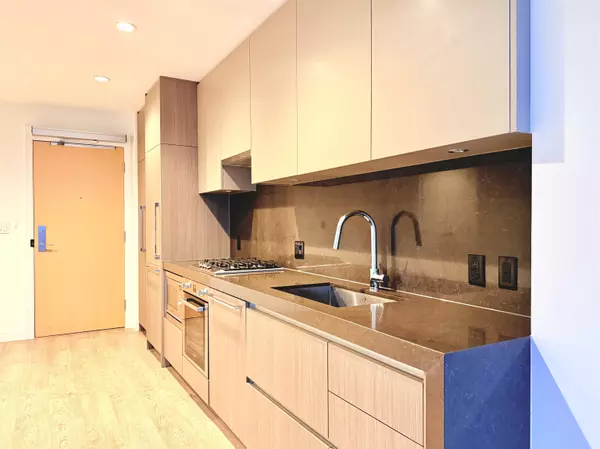 Burnaby, BC V5H 0J4,6080 Mckay AVE #1505