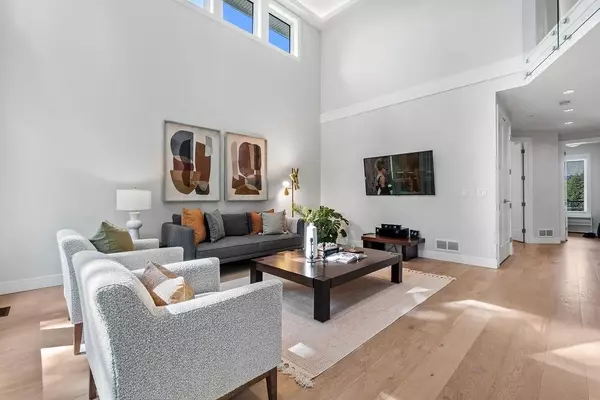 Maple Ridge, BC V2X 4K4,23376 124th AVE