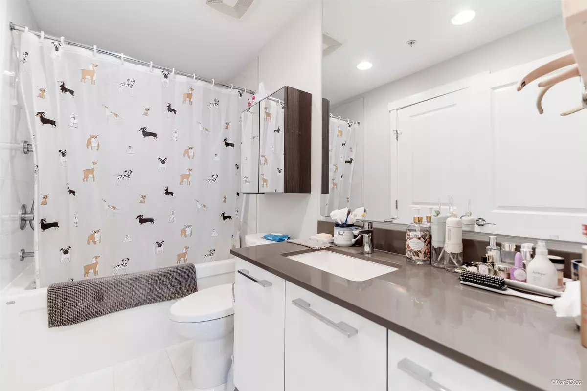 Richmond, BC V6X 0S6,9551 Alexandra RD #309