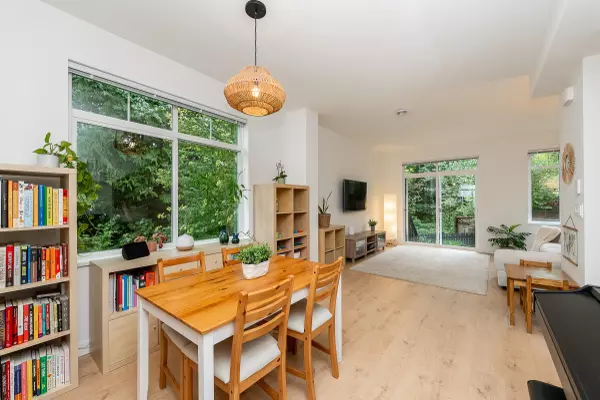 1220 Rocklin ST #142, Coquitlam, BC V3B 0R6