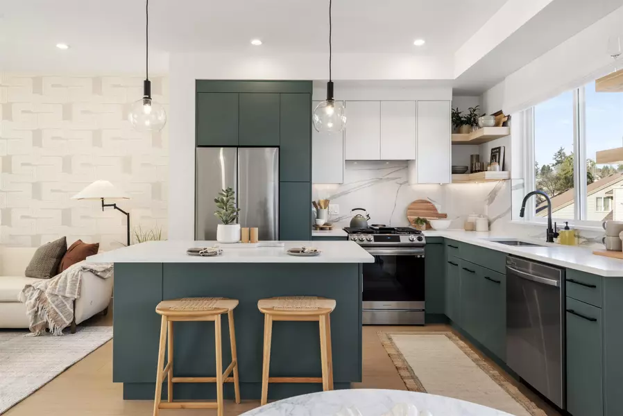 19330 Fairway DR #28, Surrey, BC V3S 0B7