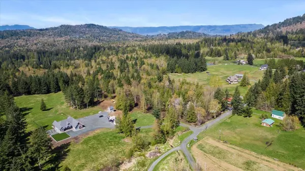 4491 Bench RD, Chilliwack, BC V4Z 1G1