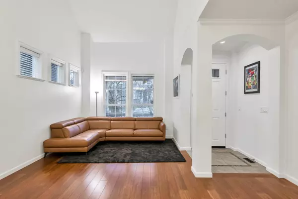 Langley, BC V2Y 0J2,7050 208a ST