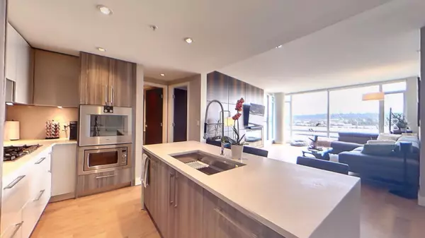 New Westminster, BC V3M 0J9,210 Salter ST #1406